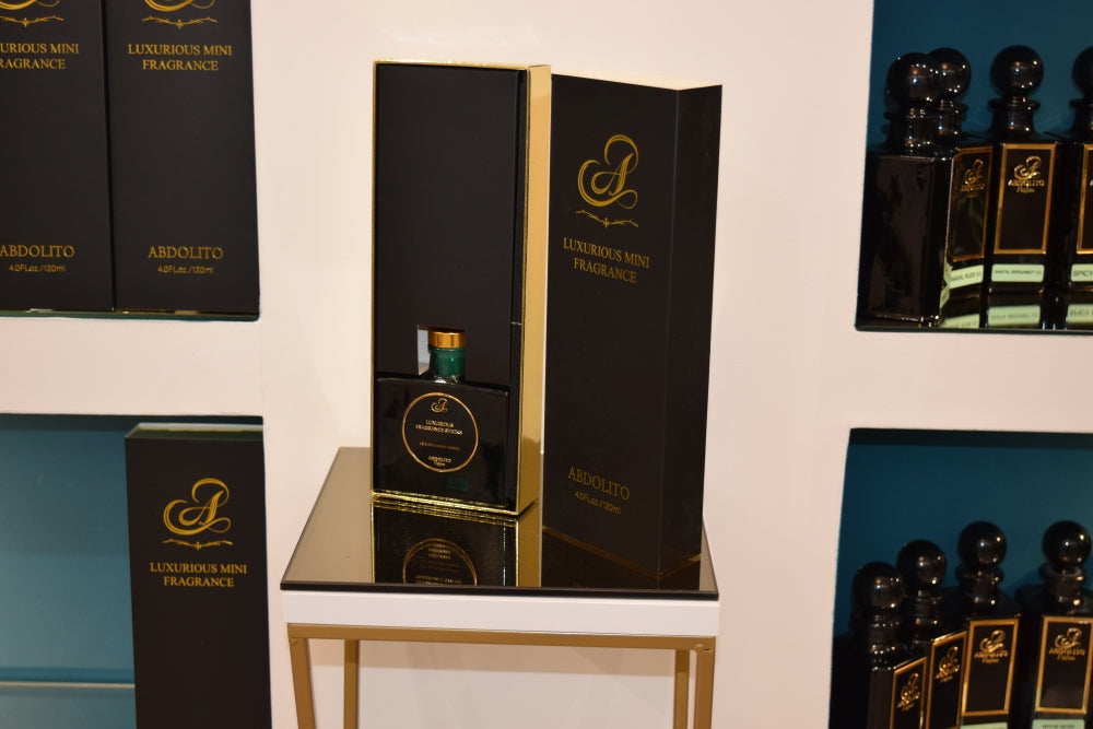 LÉ CASA BLACK OUD