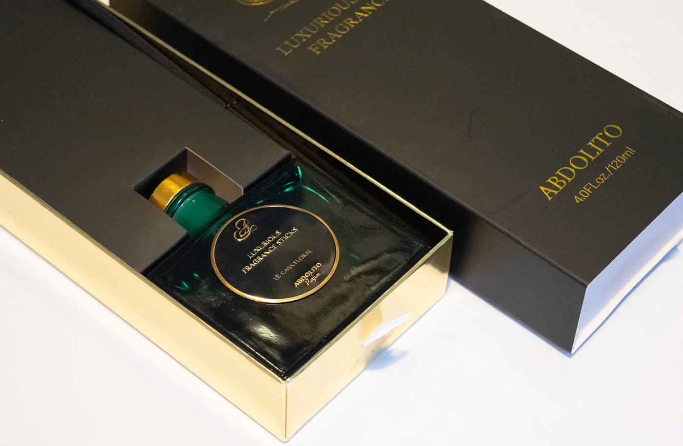 LÉ CASA BLACK OUD